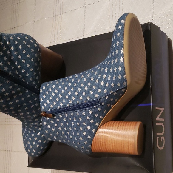 Gunmetal NEW Niana Ankle Bootie Boot Denim Metallic Silver Stars Block Heel NIB - Picture 4 of 14